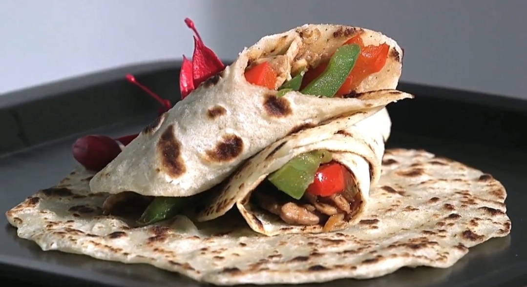 Quick Recipe of Delicious Chicken Shawarma