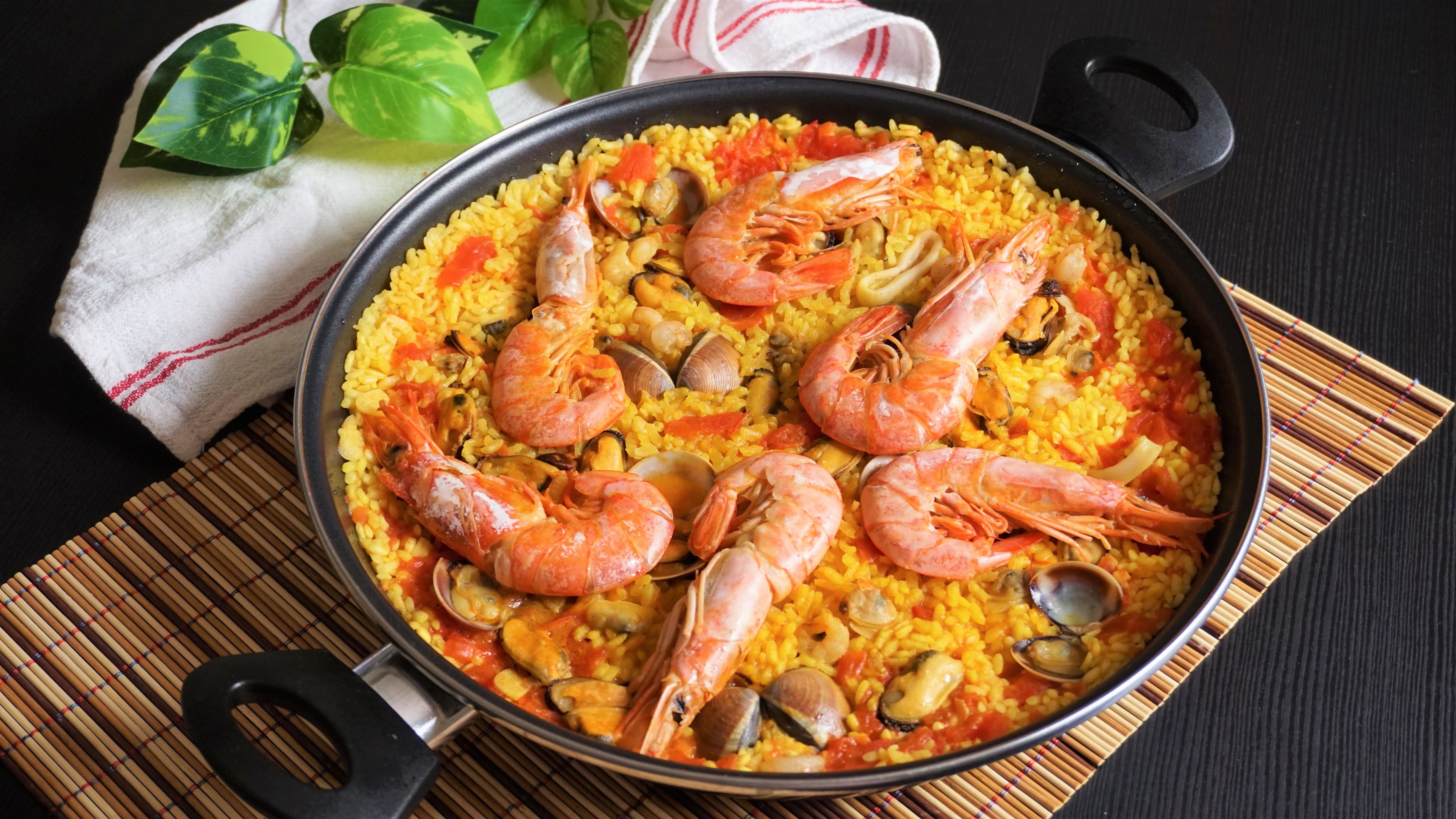 Traditional Seafood Paella